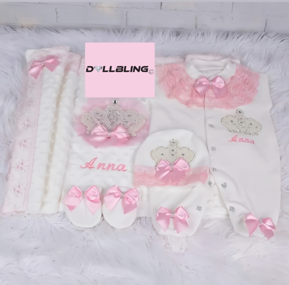 Кукольный комбинезон для новор – обзор и цена Baby Nursery Bedding Sets